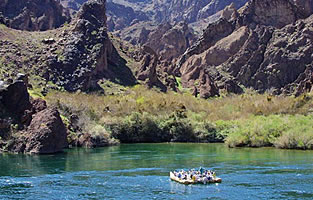 Grand Canyon Celebration Helicopter Tour Black Canyon River Raft tour
